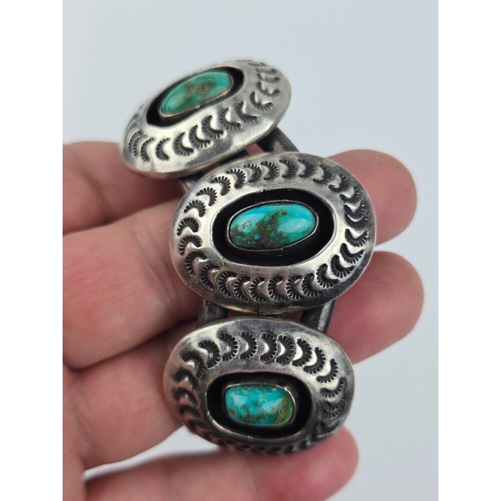 Large Navajo Shadowbox Turquoise sterling silver Cuff bracelet curved crescent - Picture 10 of 13